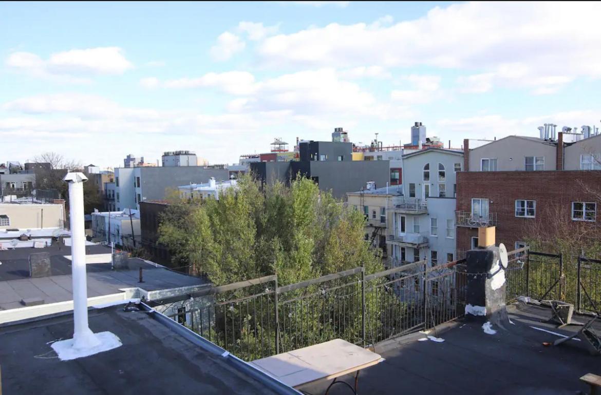 Bushwick Gem. New York City Exterior photo