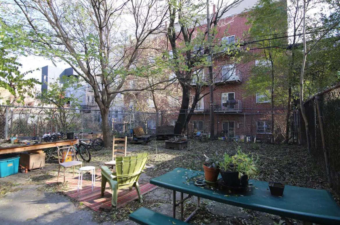 Bushwick Gem. New York City Exterior photo